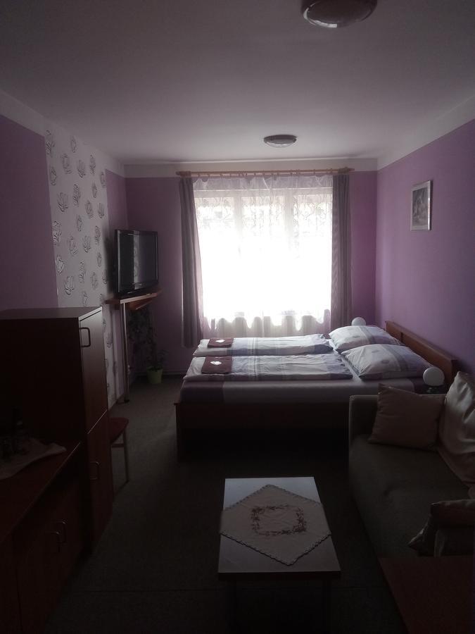 Penzion Mensik Kroměříž Extérieur photo