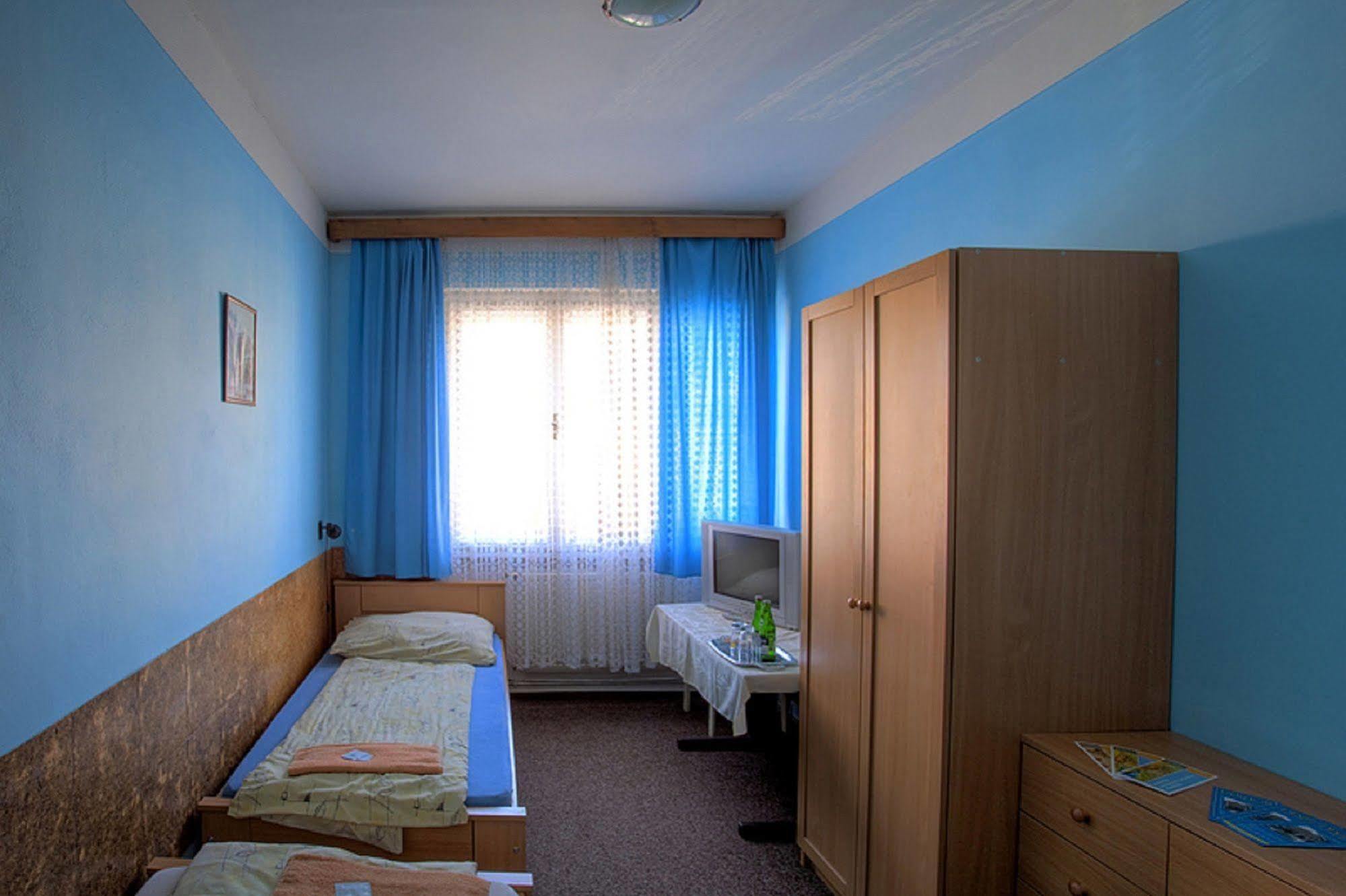 Penzion Mensik Kroměříž Extérieur photo