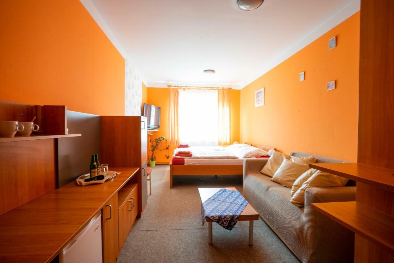 Penzion Mensik Kroměříž Extérieur photo